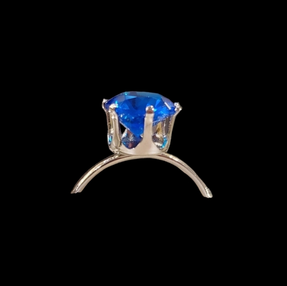 1.2 Carat AAA cubic zirconia crystal ring